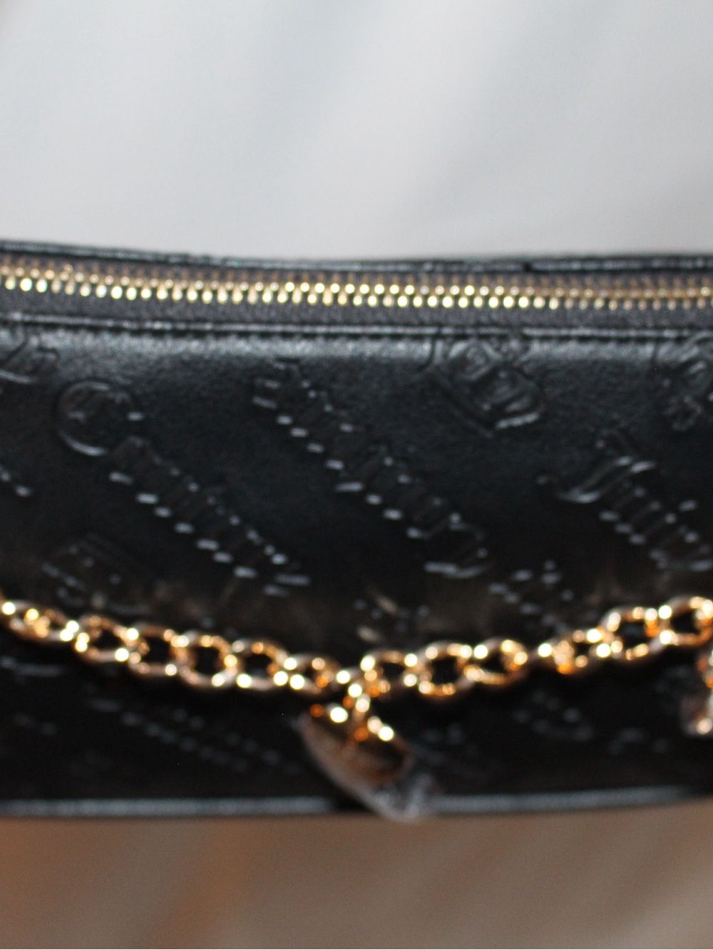 Juicy Couture Shoulder Bag with Gold Charm Chain - Picture 9 of 11